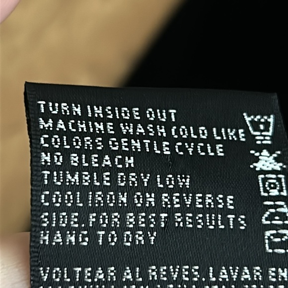 Kathy Lee Shrug - Picture 10 of 10